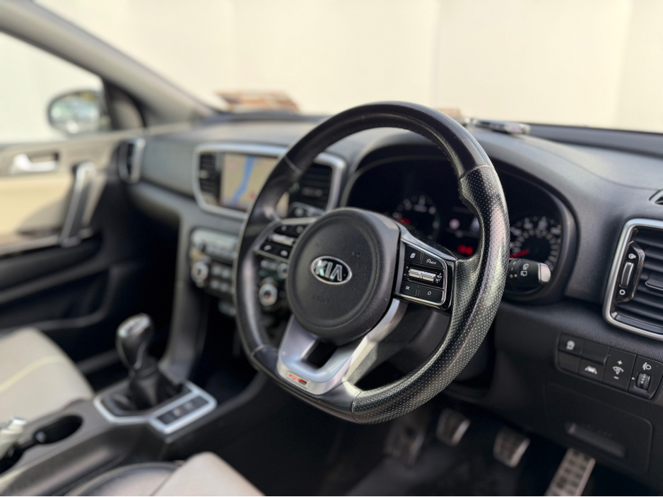 2021 Kia Sportage - image 18