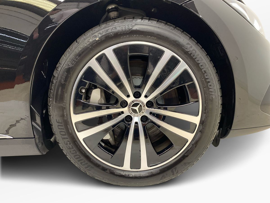 2025 Mercedes-Benz EQE - image 7