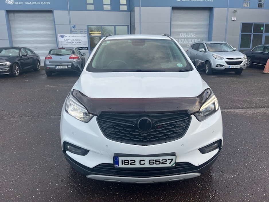 2018 Vauxhall Mokka - image 2