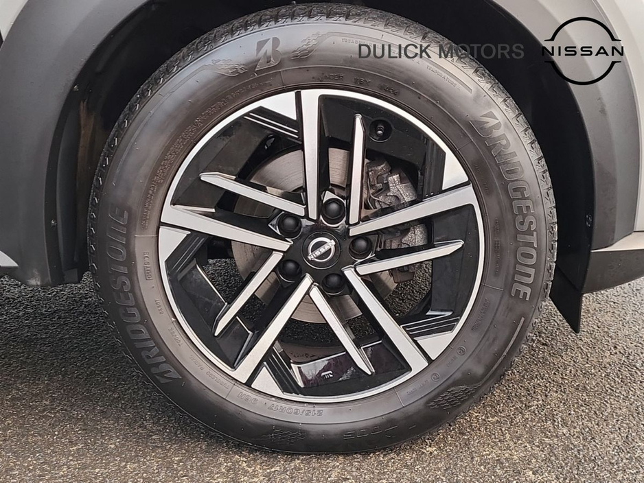 2025 Nissan Juke 1.0T PET 2WD SV Premium