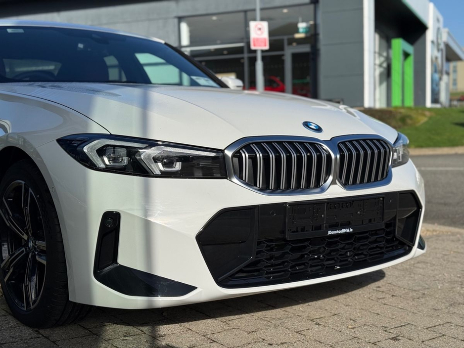 2026 BMW 3 Series - image 14