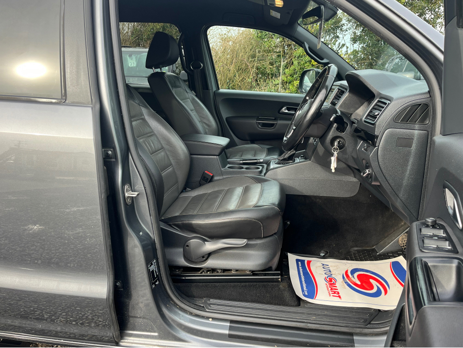 2020 Volkswagen Amarok - image 18