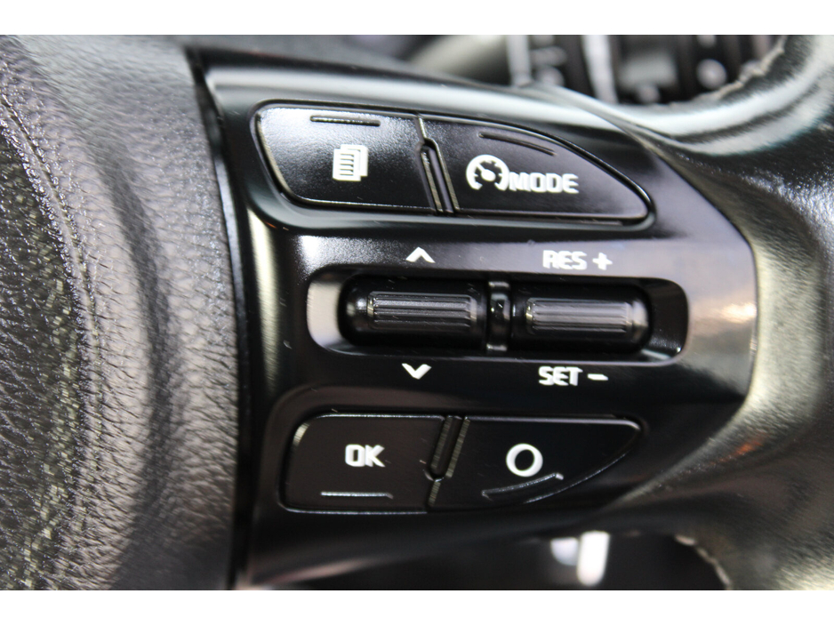 2019 Kia Stonic - image 20