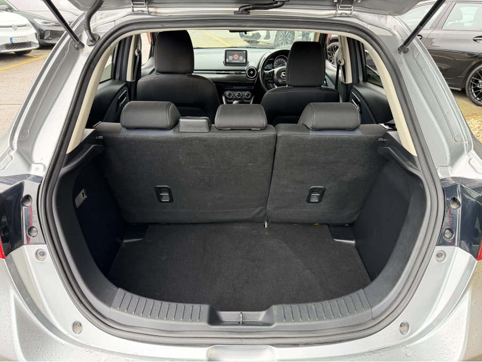 2016 Mazda Demio - image 23