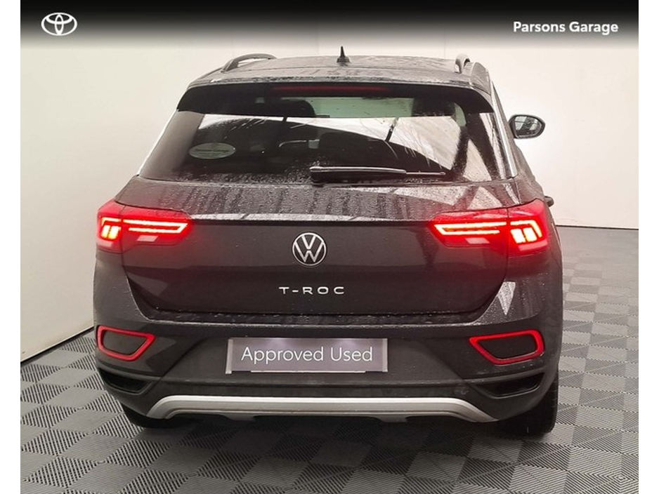 2022 Volkswagen T-Roc LIFE 2.0 TDI MANUAL 6SPEED FWD 116HP 5 5DR €29,995