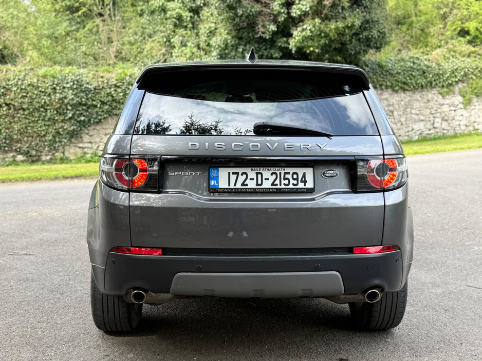 2017 Land Rover Discovery Sport - image 5