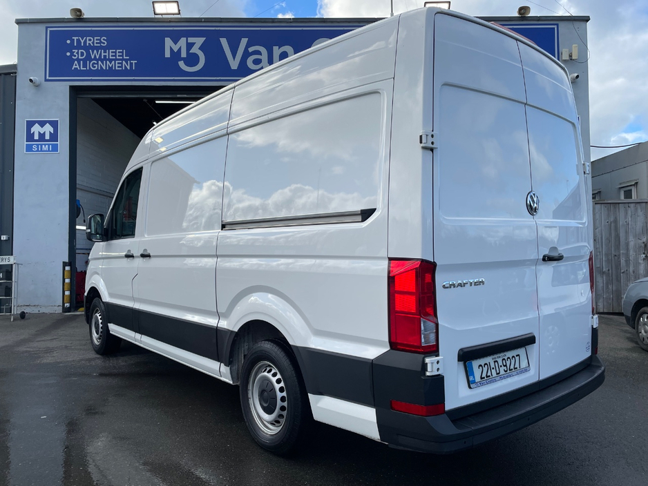 2022 Volkswagen Crafter - image 3