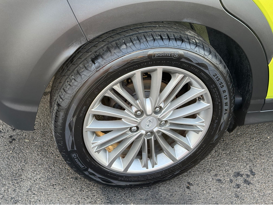 2018 Hyundai Kona - image 24