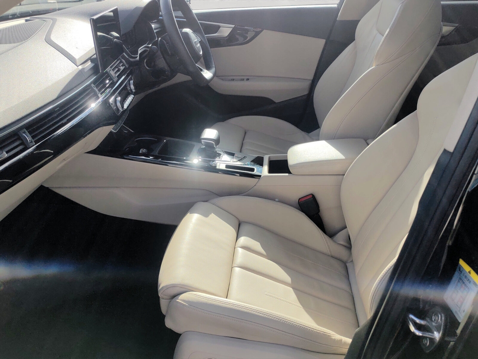 2023 Audi A4 - image 20