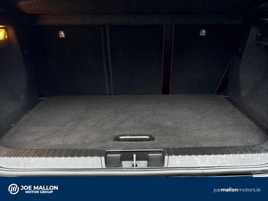 2023 Renault Captur TCe 90 RS Line