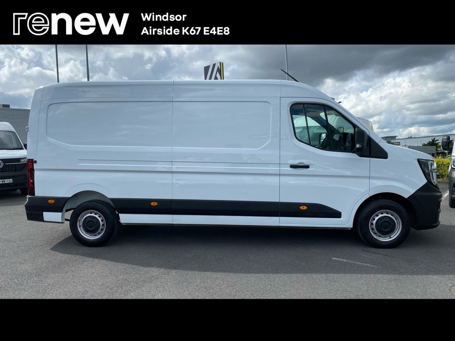 2025 Renault Master FWD LM35 Blue dCi 130 Advance €28,857