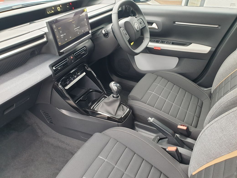 2026 Citroen C3 Aircross - image 25