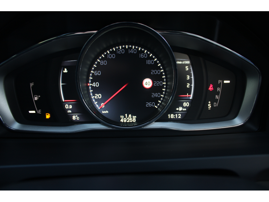 2016 Volvo S60 2.0D4 SE LUXURY PLUS AUTOMATIC // IMMACULATE CONDITION THROUGHOUT // BUY WITH CONFIDENCE AA AND SIMI APPROVED DEALER 2026 // FINANCE ARRANGED // ALL TRADE INS WELCOME // €17,950