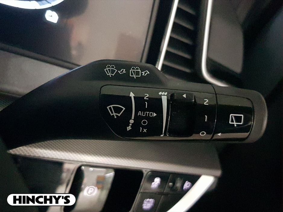 2022 Kia Sportage - image 23