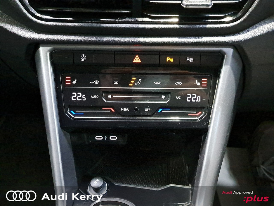 2023 Volkswagen T-Roc 2.0TDI 116HP LIFE €31,950