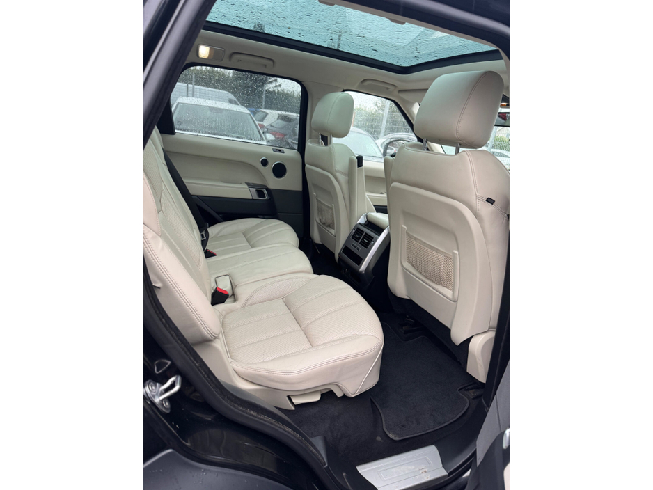2016 Land Rover Range Rover Sport 3.0 TDV6 HSE €26,800