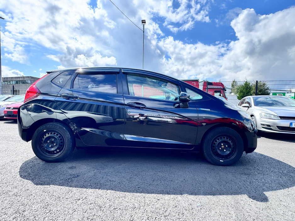 2014 Honda Fit  €8,999