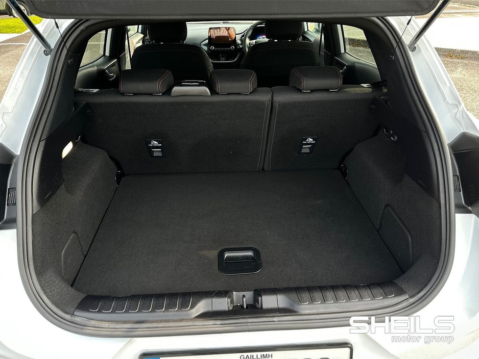 2024 Ford Puma - image 9