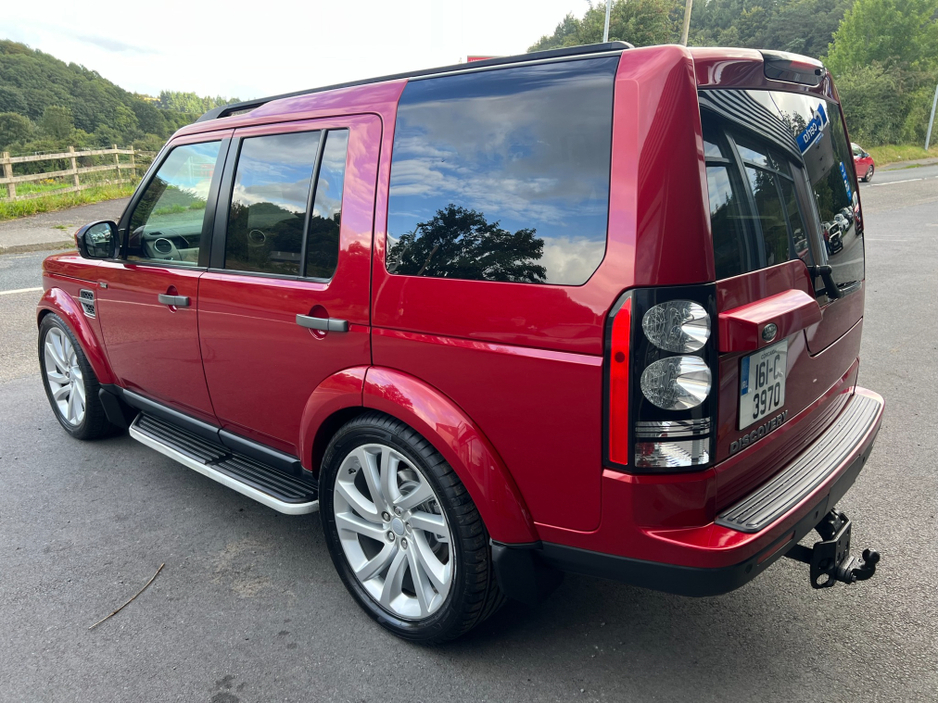 2016 Land Rover Discovery - image 5