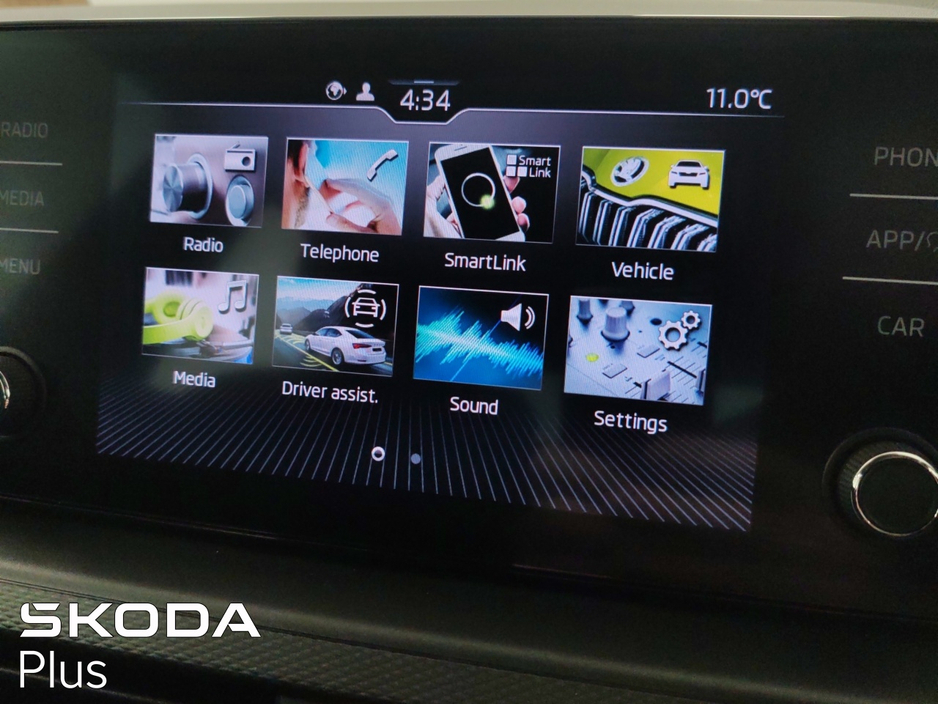 2023 Skoda Scala - image 16