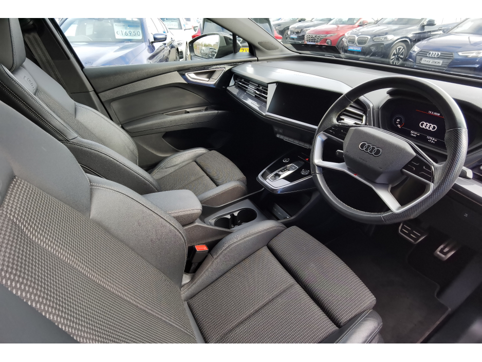2021 Audi Q4 e-tron - image 9