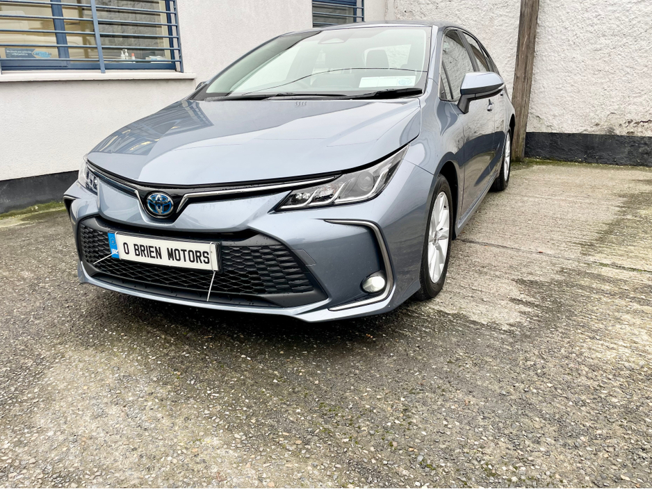 2024 Toyota Corolla LUNA SALOON 4DR AUTO 1.8 PETROL/ELECTRIC SELF CHARGING HYBRID €27,950