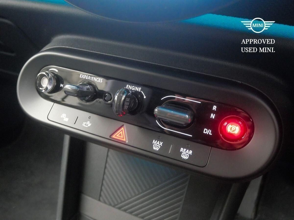 2025 MINI Hatch Cooper C €44,900