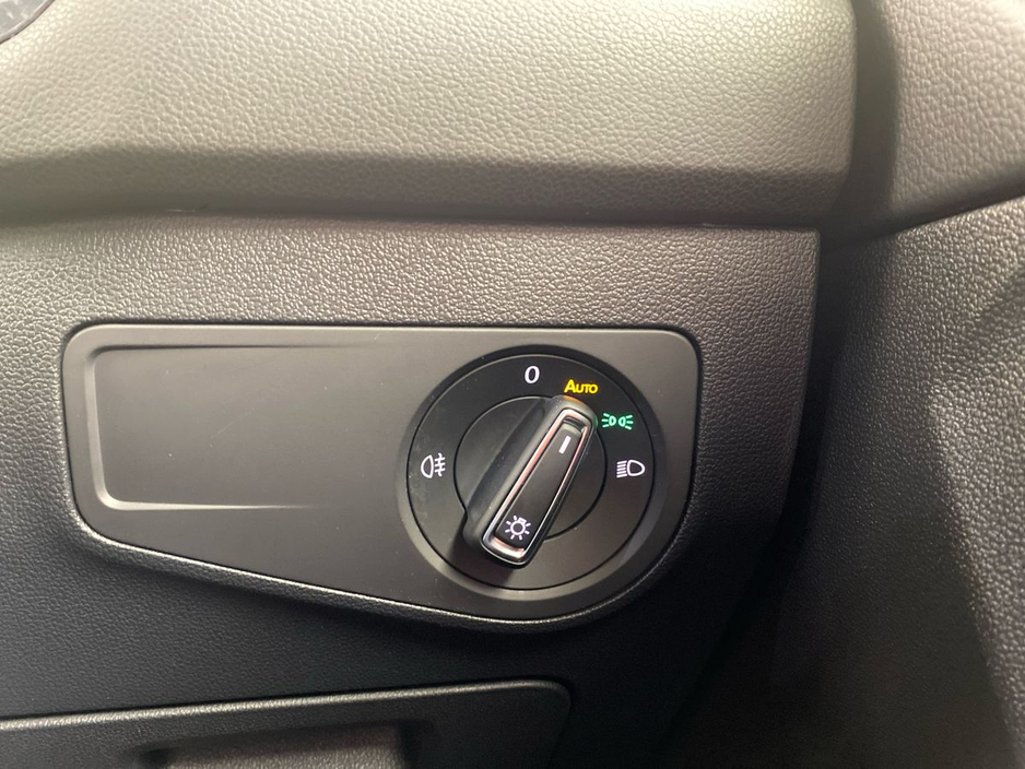 2024 Volkswagen Tiguan - image 17