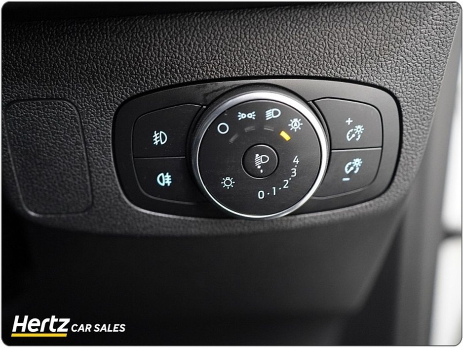 2024 Ford Focus - image 21