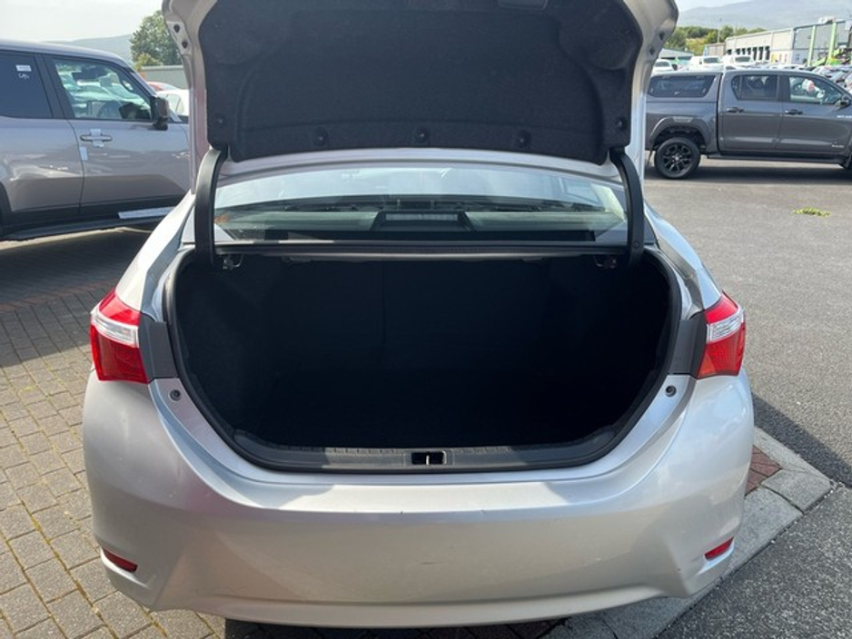 2017 Toyota Corolla COROLLA 1.33 TERRA €16,500