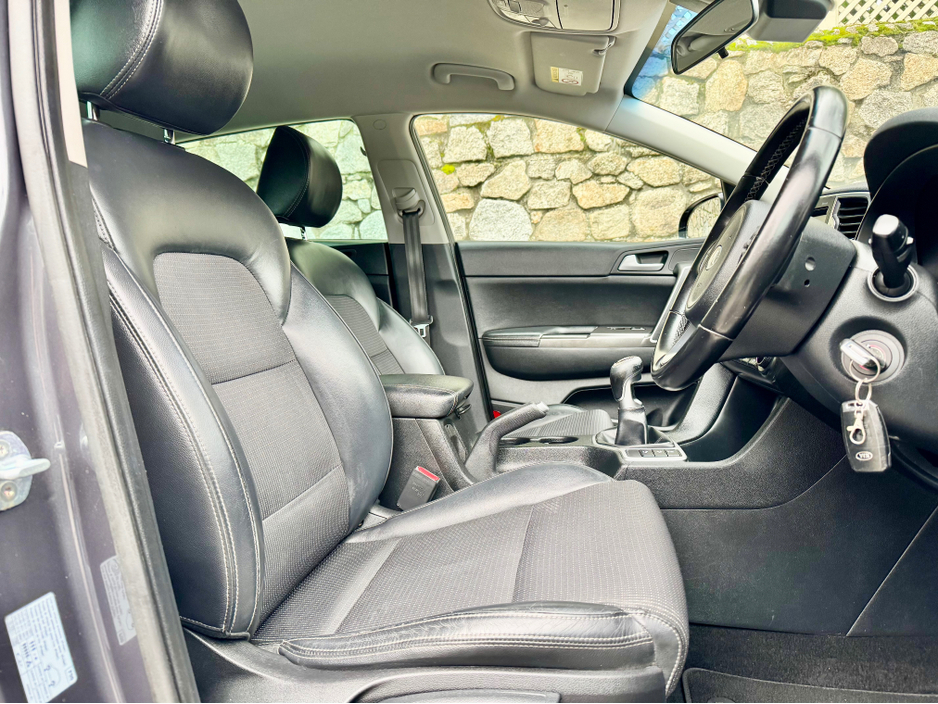 2017 Kia Sportage EX 5DR!!! ONLY 63K MLS!!! €15,900