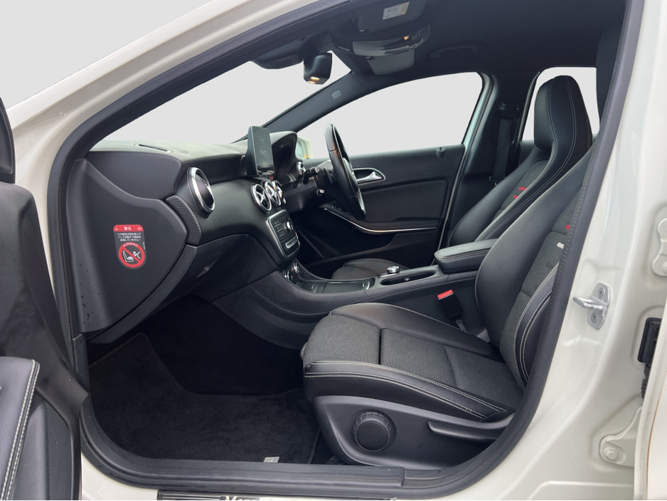 2017 Mercedes-Benz A Class 2017 Mercedes-Benz A-Class A180 Sport Automatic €16,750