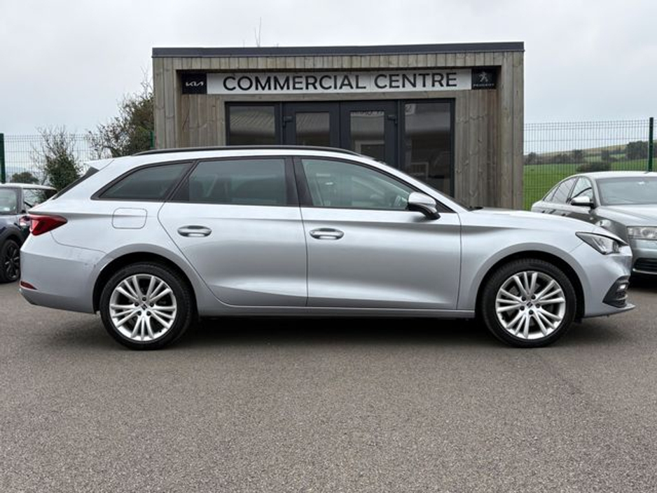 2021 SEAT Leon - image 5