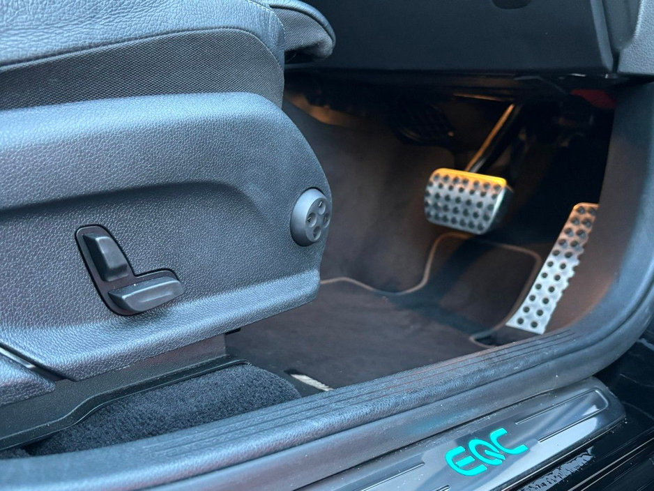 2022 Mercedes-Benz EQC AMG LINE PREMIUM SUNROOF 400 €36,995