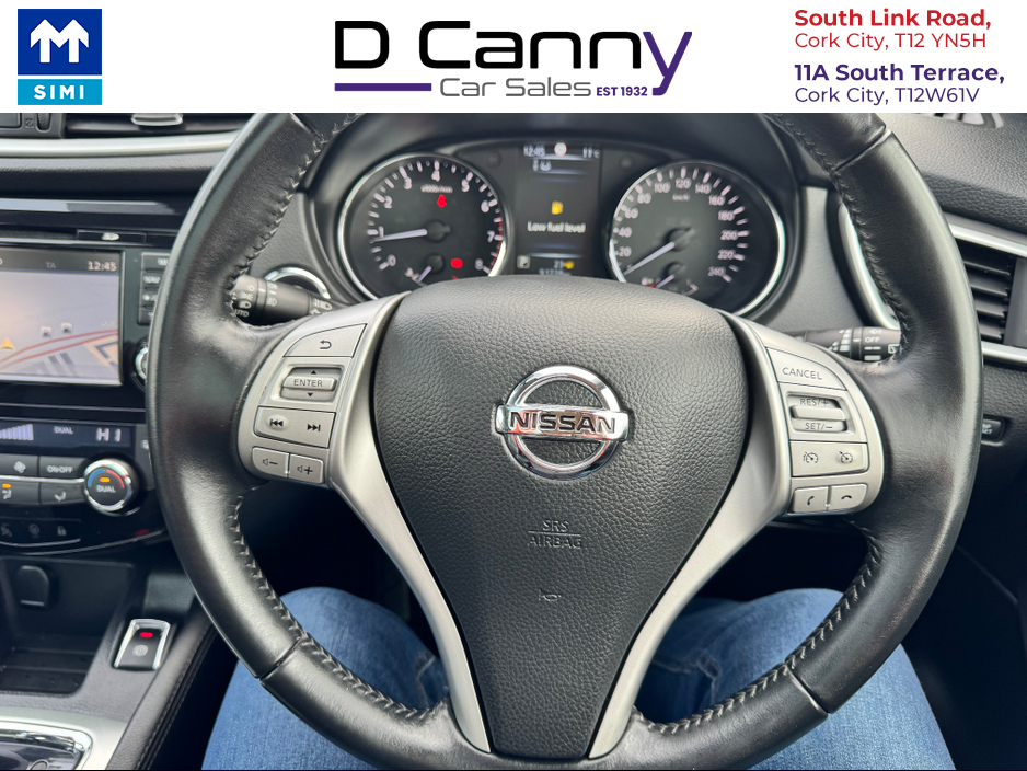 2017 Nissan Qashqai 1.2 SV CVT PREMIUM '17 4DR AUTO €16,900