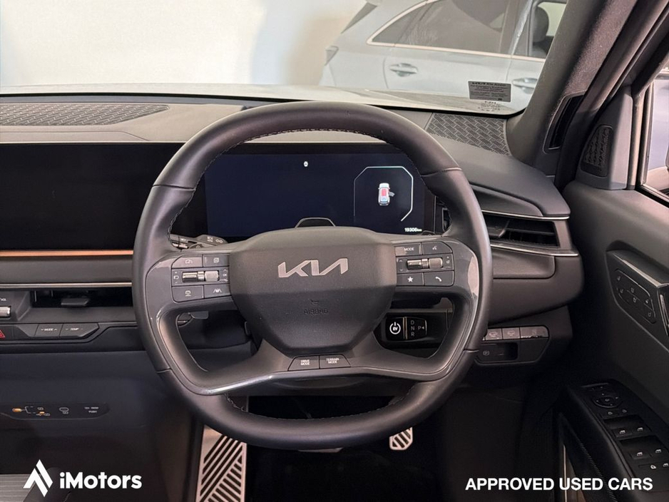 2024 Kia EV9 (242) GT Line 6 SEATER AWD 5DR Auto €74,800