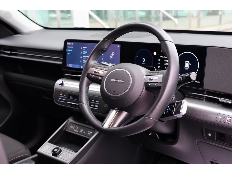 2024 Hyundai Kona - image 8