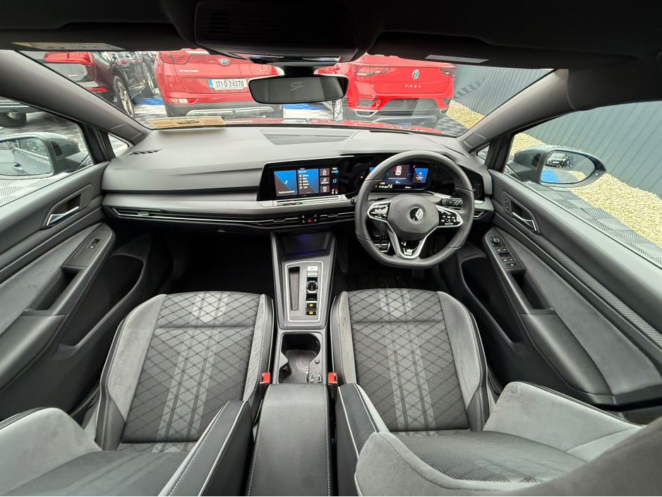 2022 Volkswagen Golf R-LINE - 2.0L DIESEL - AUTO - 12M WARRANTY - CAR:  1690 €32,950