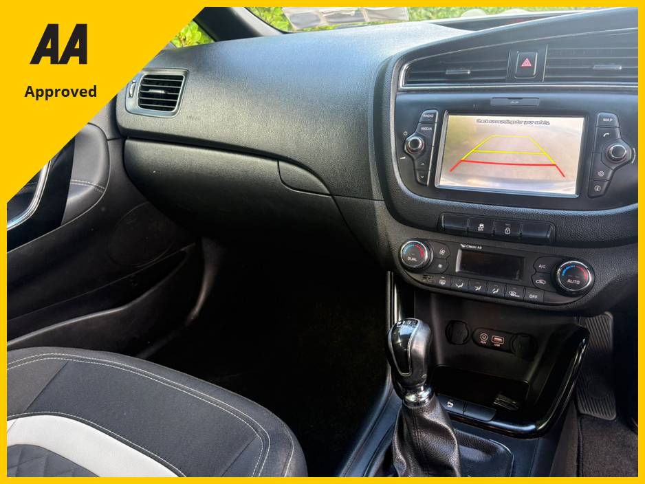 2017 Kia Ceed - image 13