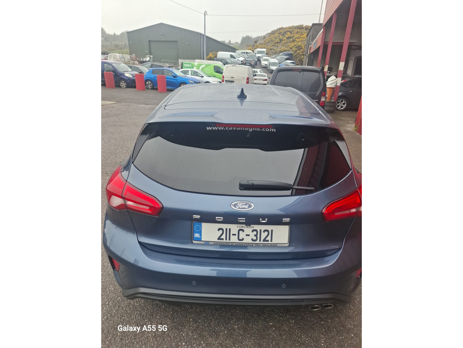 2021 Ford Focus - image 4