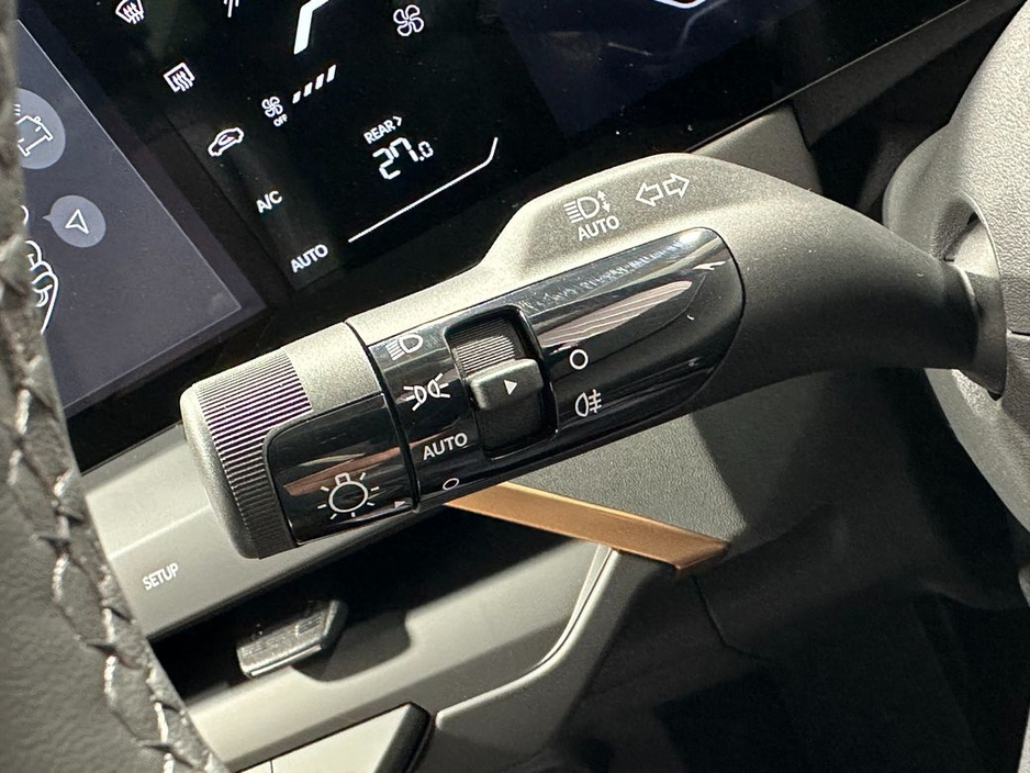 2026 Kia EV5 - image 18