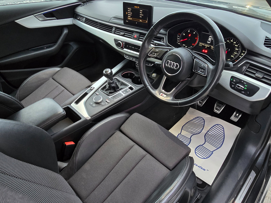 2015 Audi A4 - image 20