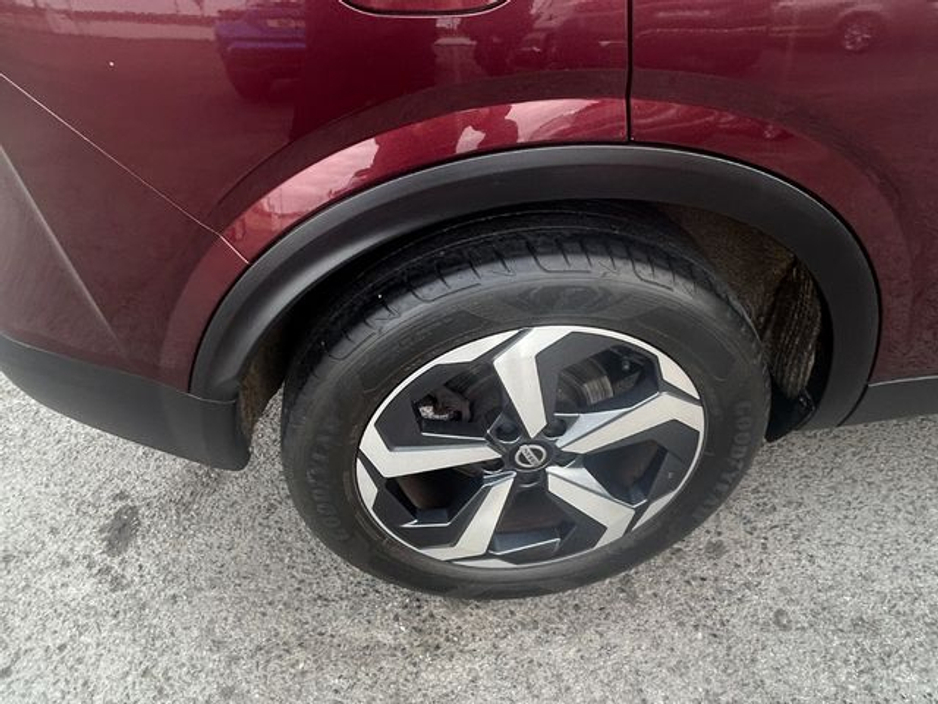 2022 Nissan Qashqai - image 13