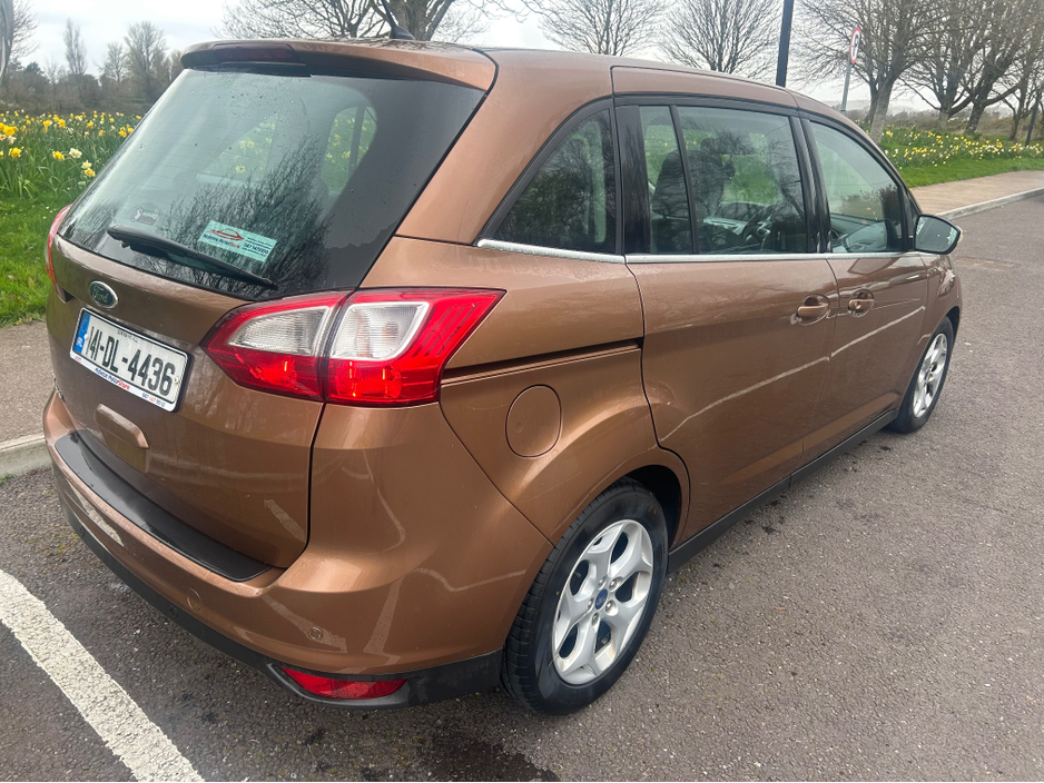 2014 Ford C-Max - image 3