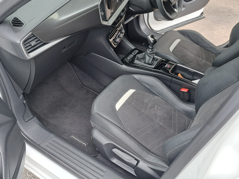 2025 Opel Mokka - image 17