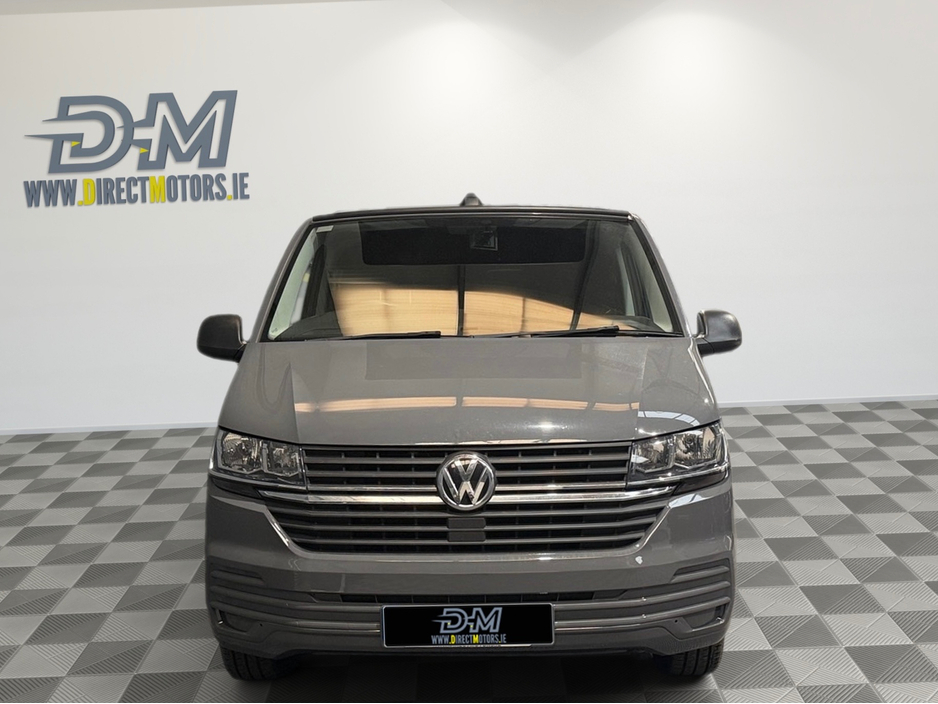 2020 Volkswagen Transporter - image 9