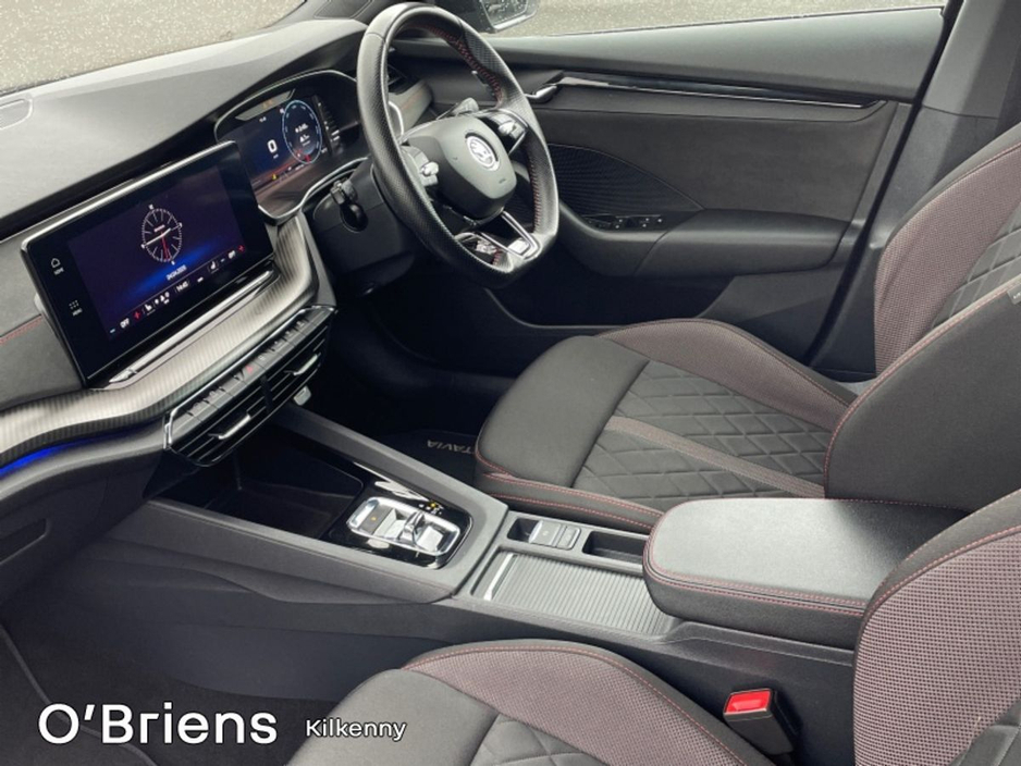 2022 Skoda Octavia - image 4