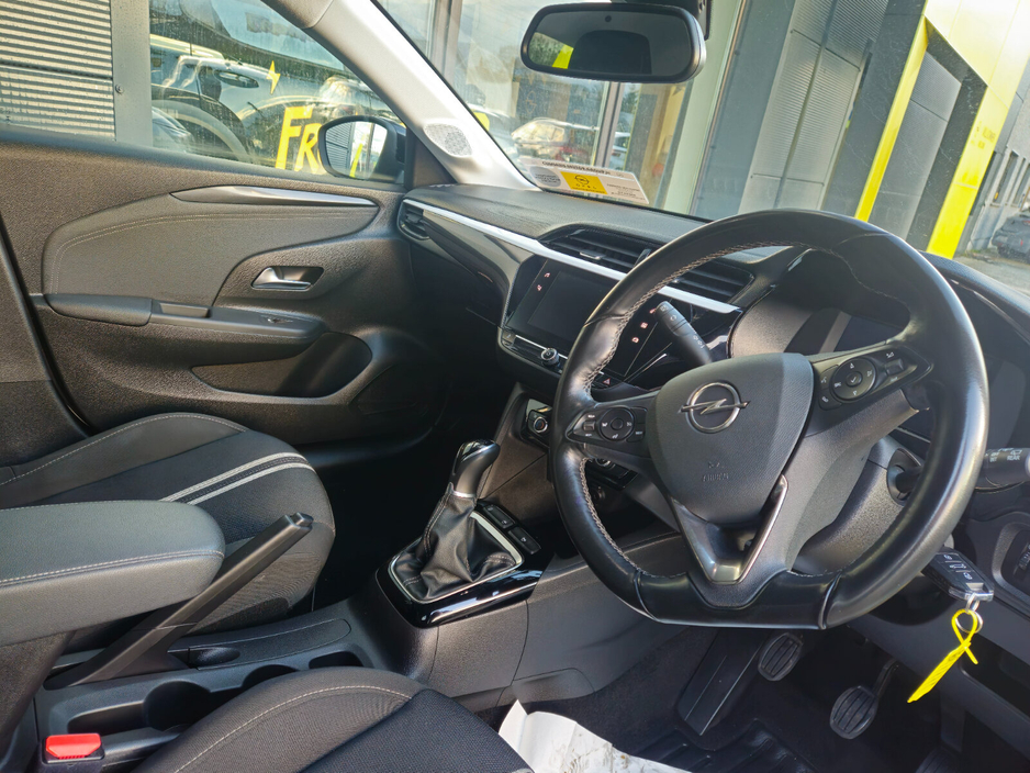 2022 Opel Corsa SRI 1.2i (75PS) S/S 5 Speed €17,950