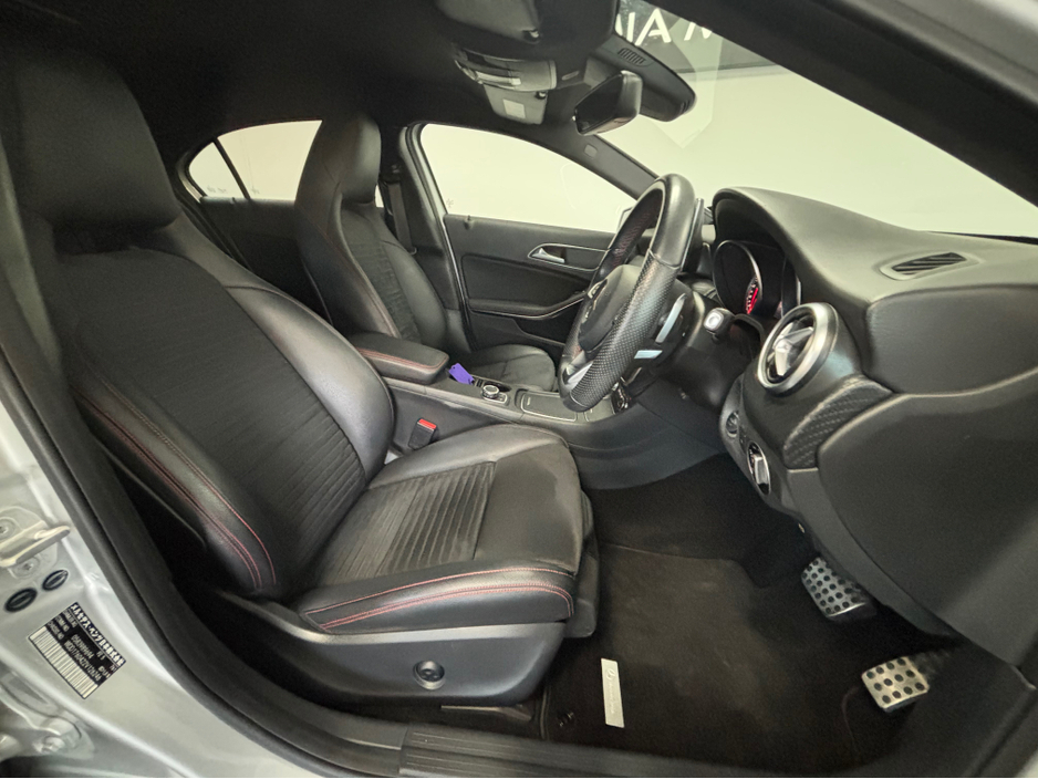 2016 Mercedes-Benz A Class - image 11