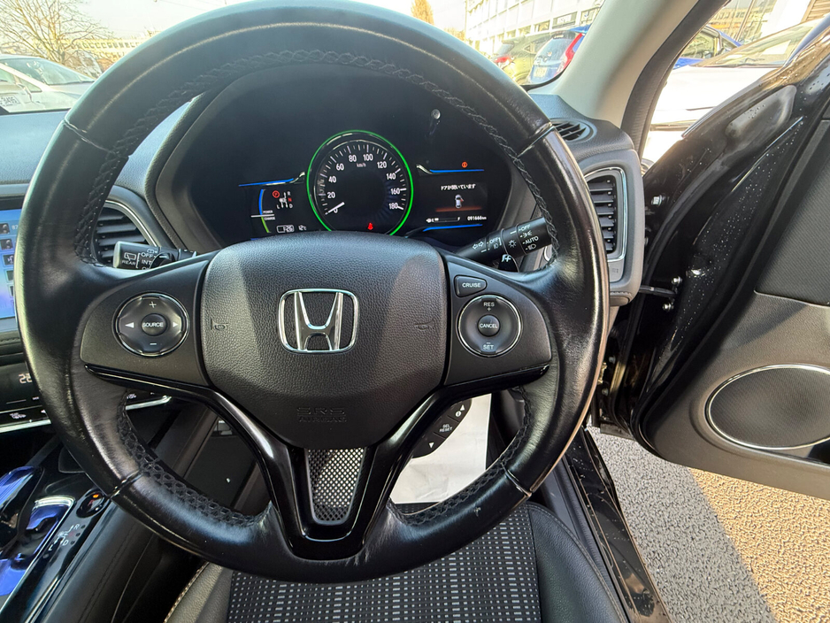 2016 Honda HR-V - image 10